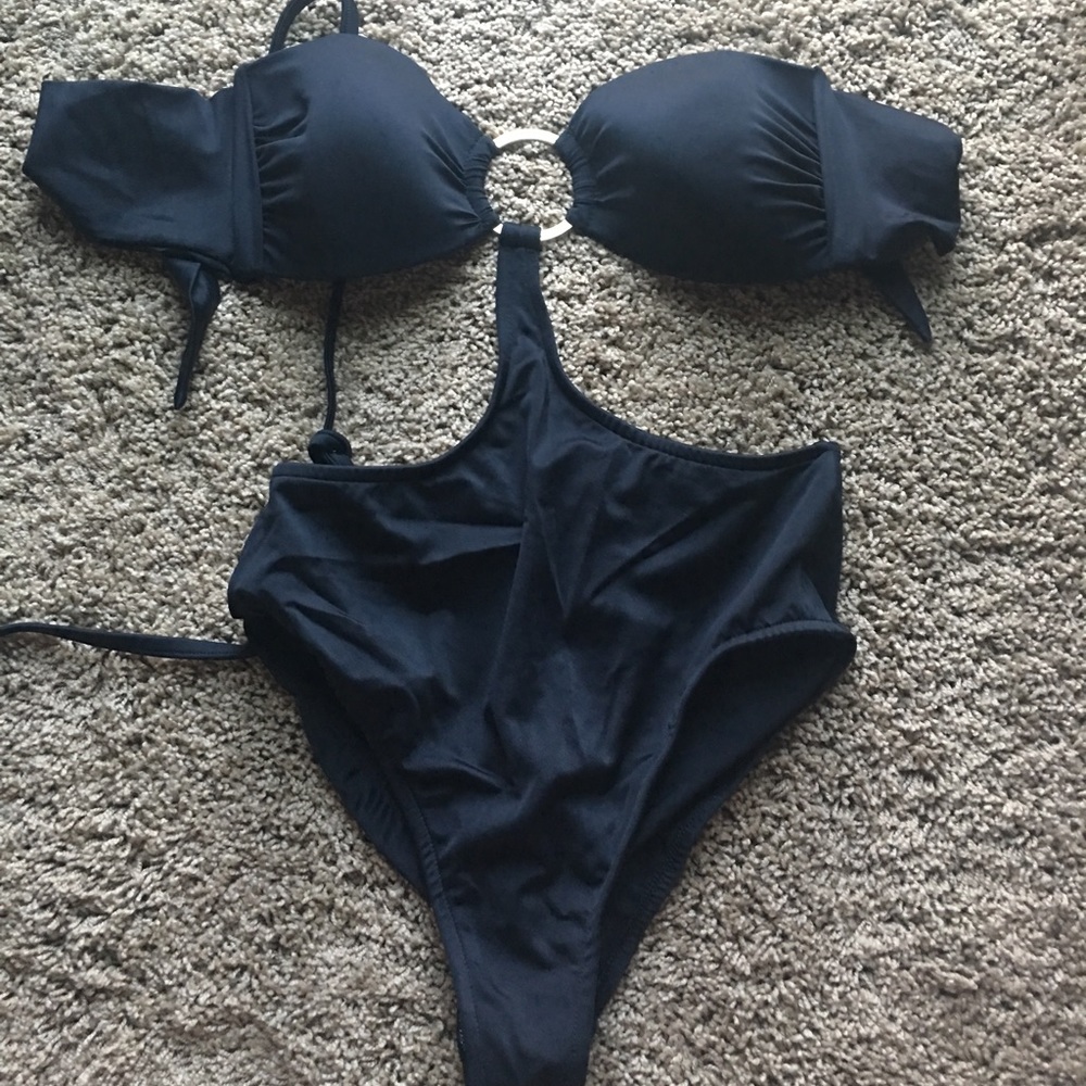Black monokini